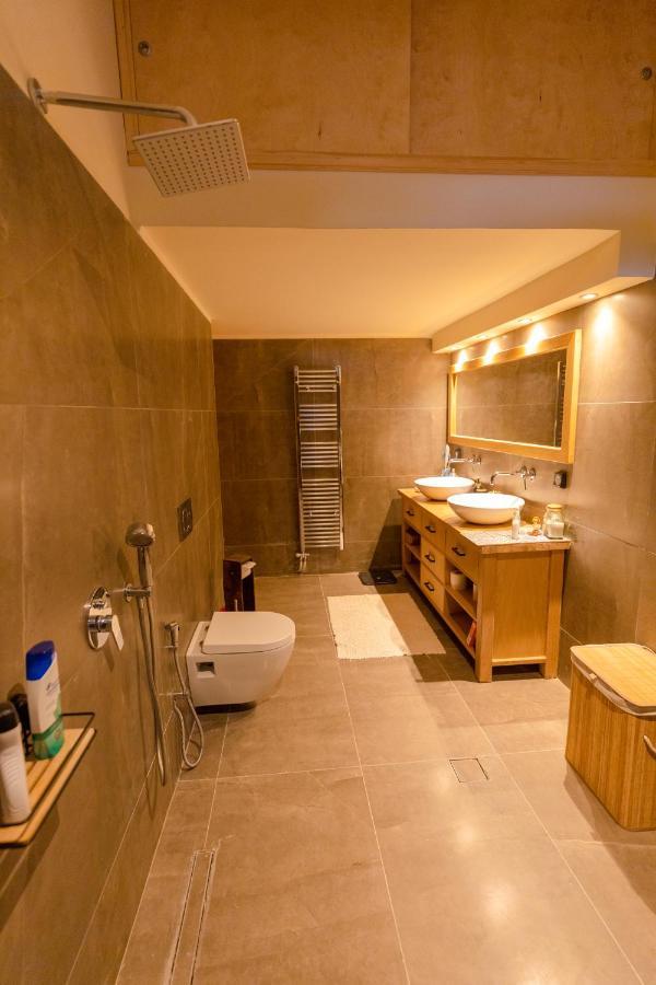 Villa Artemis Leto 10m to Airport Exterior foto